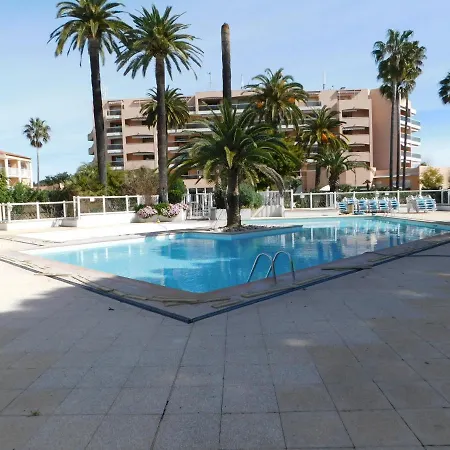 Appartement T2 Residence Du Golfe Rdc, Piscine Parking Prive